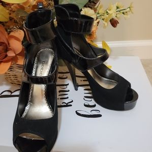 BEBE 5" platform High heels open toes